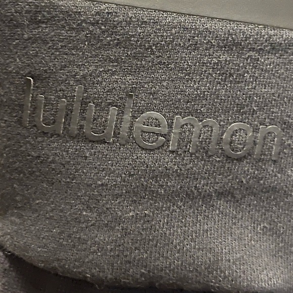 Lululemon Graphic Perfectly Oversized Crew - Picture 6 of 6